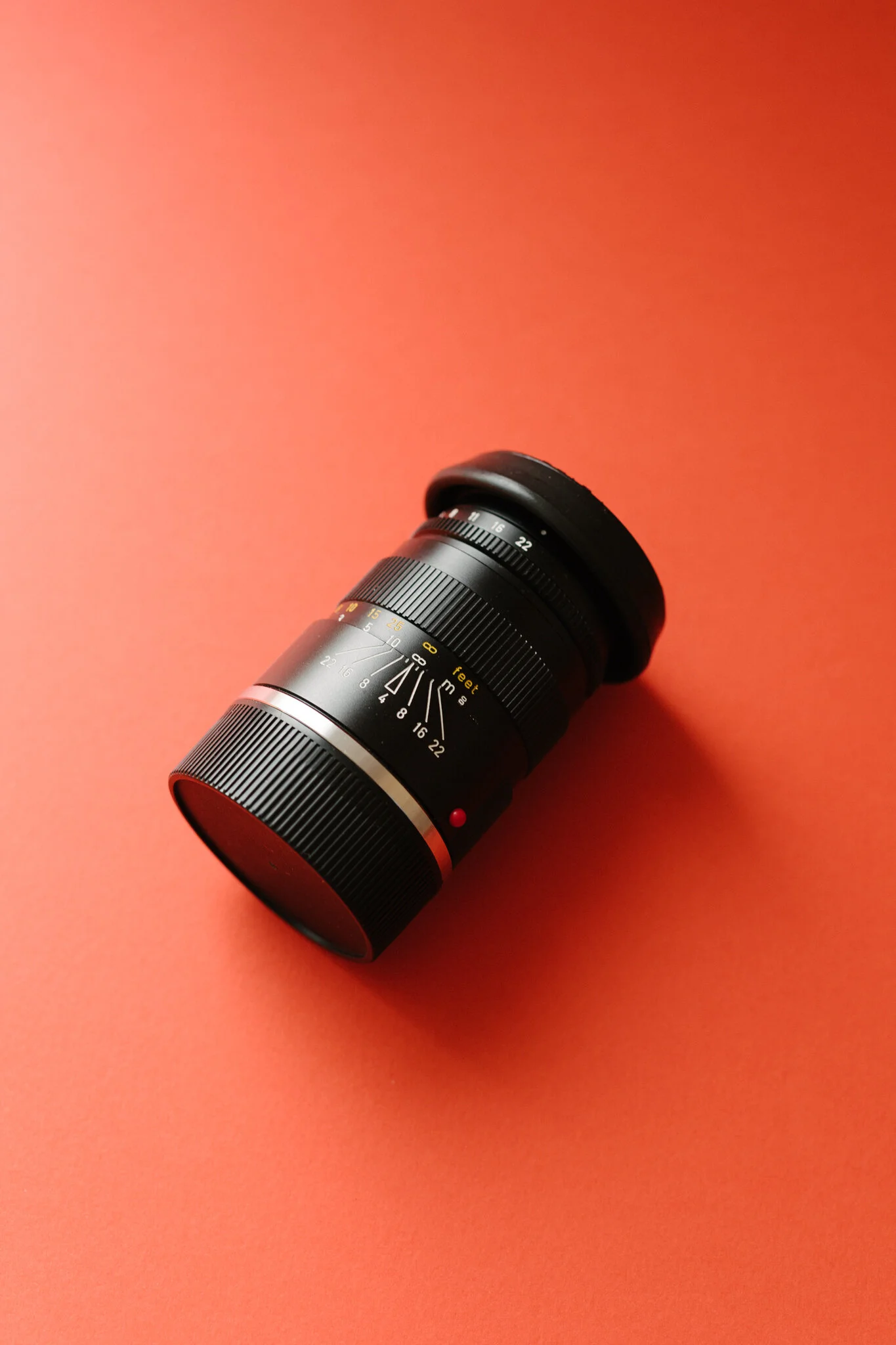 Leica CL + Leica Summicron-C 40mm F2 + Elmar-C 90mm F4 — Hikari to